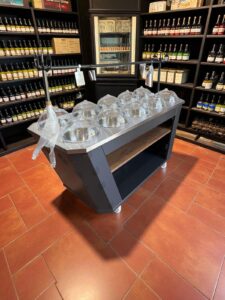 Olive Display Counter